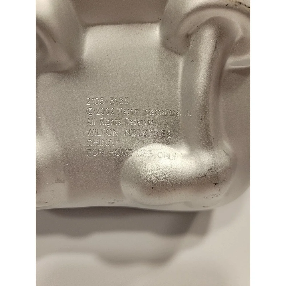 Vtg Wilton‎ Sponge Bob Square Pants Aluminum Cake Pan 2002 Baking Mold 2105-5130